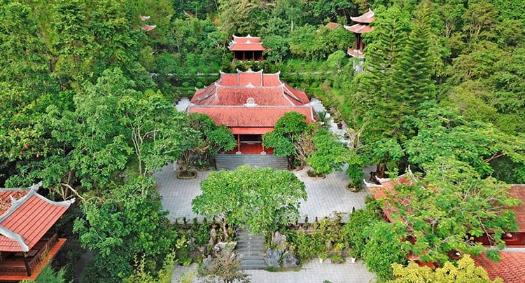 Top 5 ngôi chùa nổi tiếng tại Huế