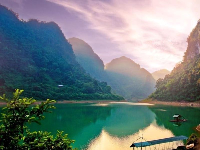 Hồ Thang Hen - Chốn chữa lành cho tâm hồn